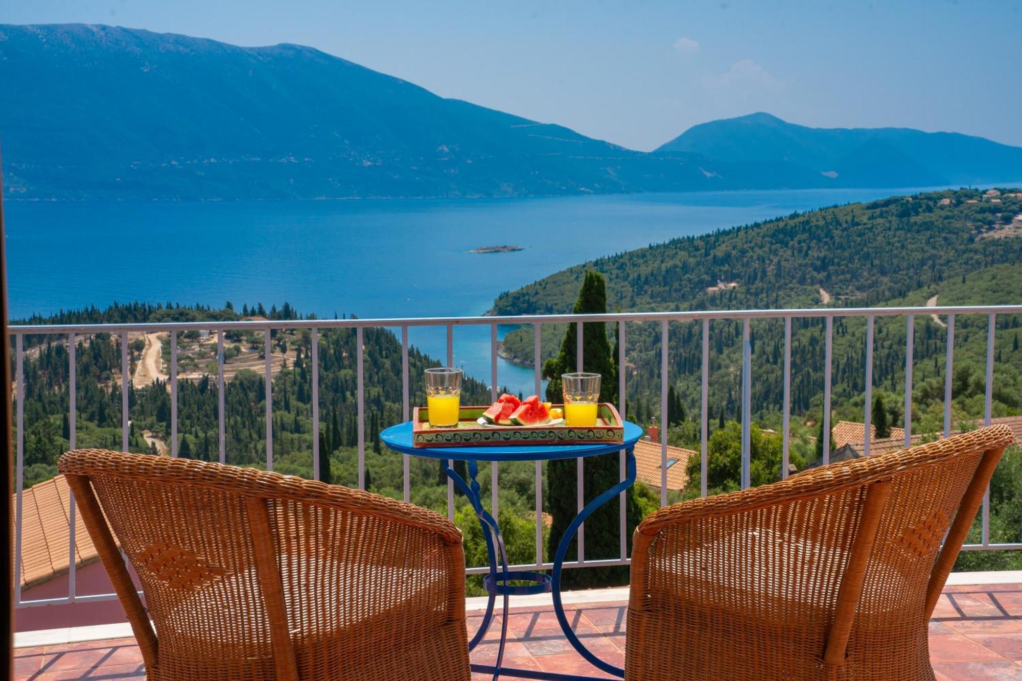 Villa Apollo, Sea view, private pool Fiskardo Esterno foto