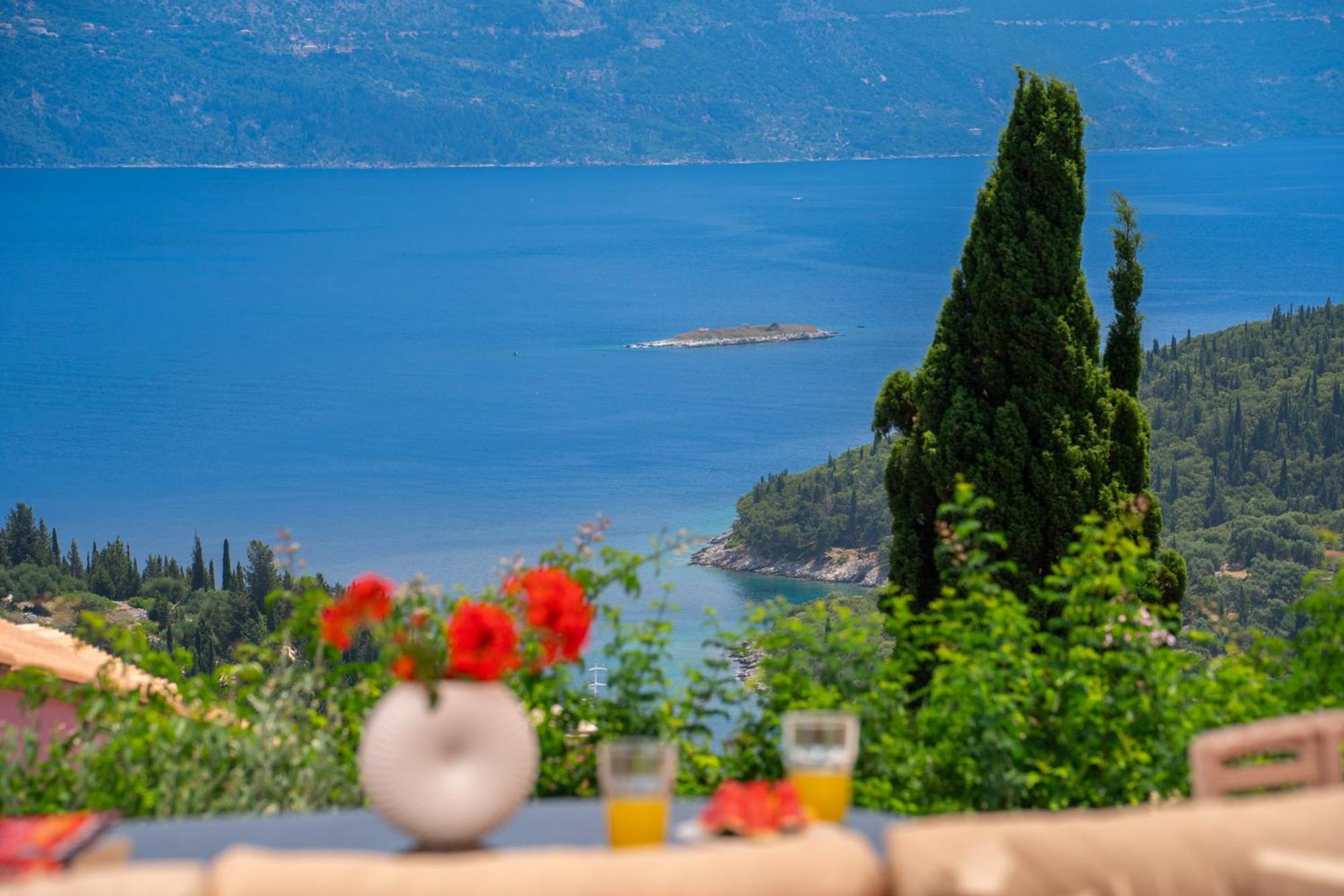 Villa Apollo, Sea view, private pool Fiskardo Esterno foto